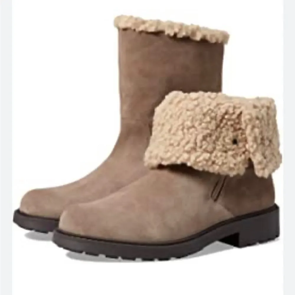 Clark’s Collection Opal Zip Stacked heel taupe suede winter boots NWT